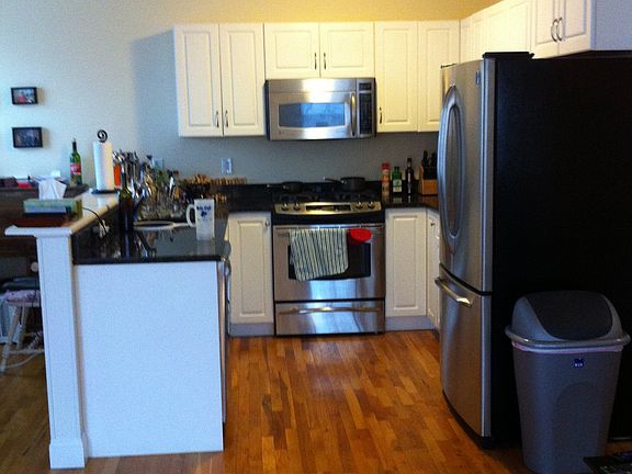 4th image of 16 Ann St APT 26
