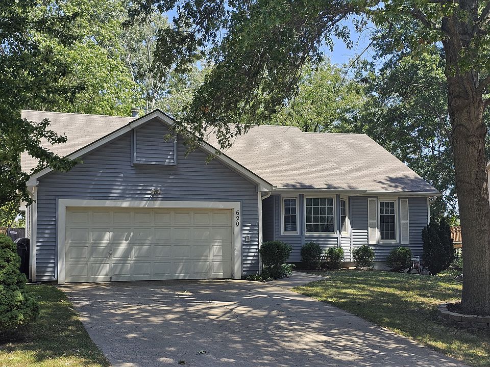 Wonderful 3/2 Ranch for lease in quiet neighborhood