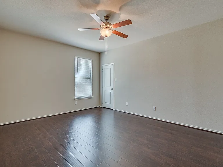 2713 McCart — Photo 46