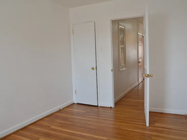 1714 Loney St #2 — Photo 21