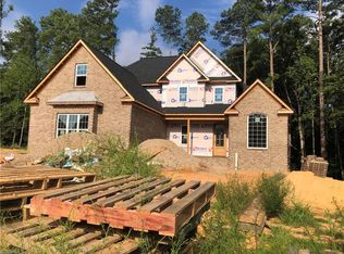 411 Wentworth Dr, Winston Salem, NC 27107