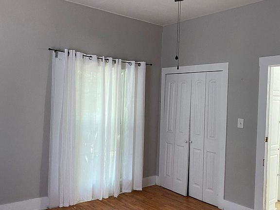 2nd image of 1018 Upperline St