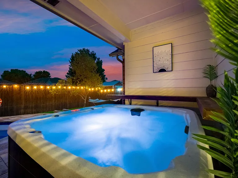 320 Timbercreek Ct — Photo 30