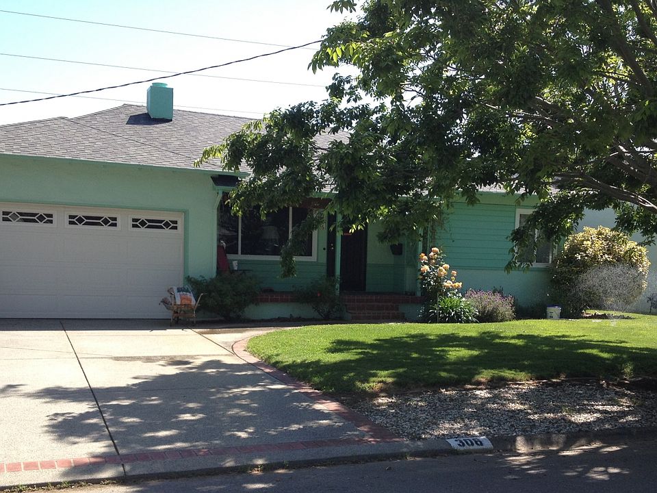 For Sale: 306 Las Flores Ave, San Rafael, CA 94903