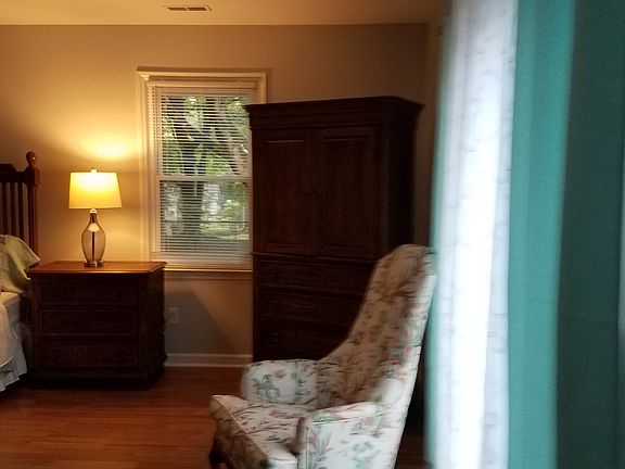 5th image of 5430 Autumn End Cres