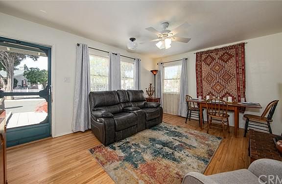 5th image of 640 E Cypress Cir
