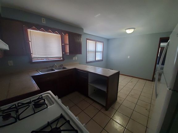 2nd image of 13910 S Chippewa Ave #1