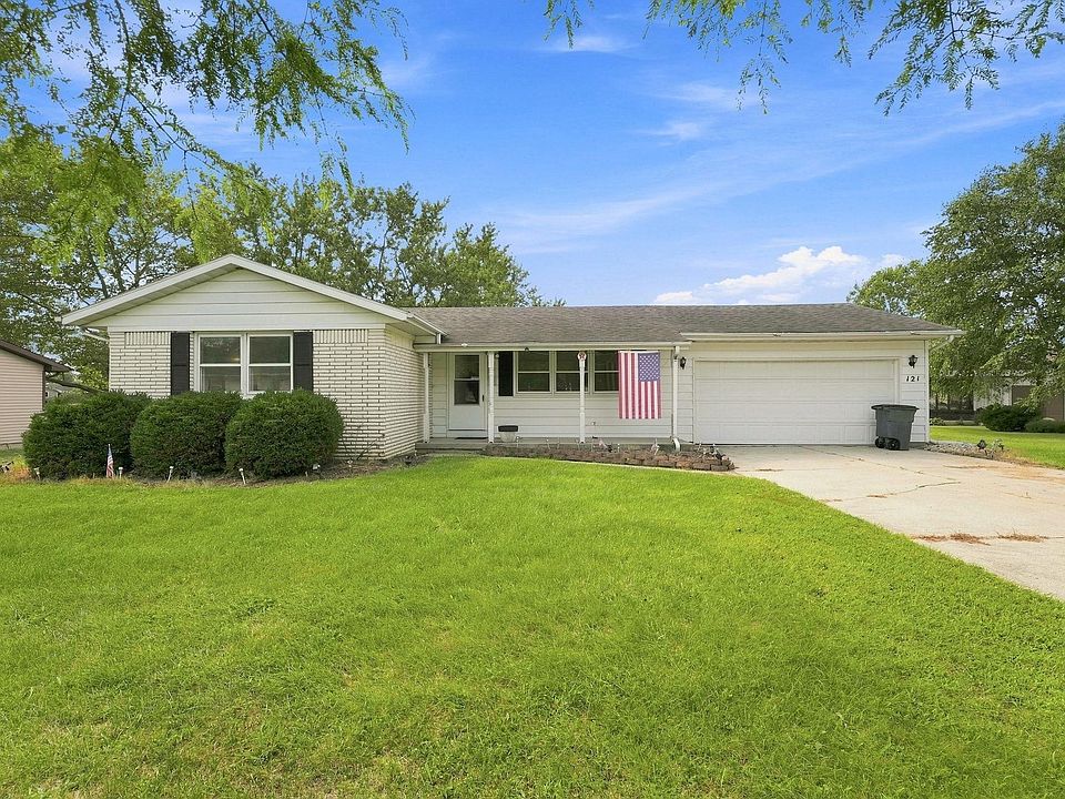 1st image of 121 Riverside Ct