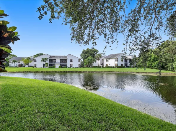 3693 NW 35th Street #1688, Coconut Creek, FL 33066