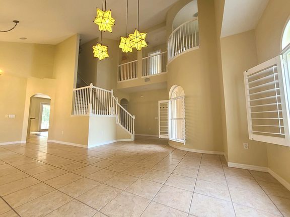 Atrium / Dining area