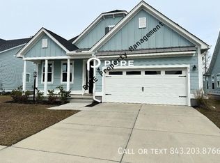 610 Black Pine Rd, Moncks Corner, SC 29461