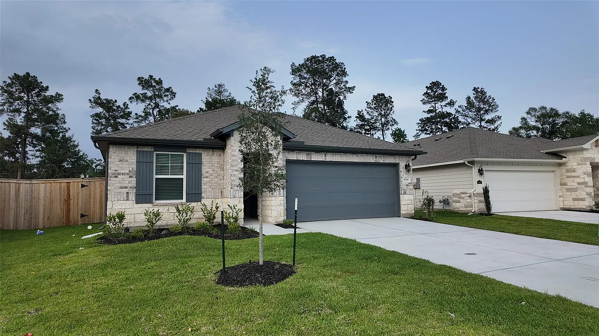 Building Photo - 16241 Parish Pointe Ct