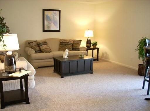 4th image of 416 S Kingstowne Ave APT 4