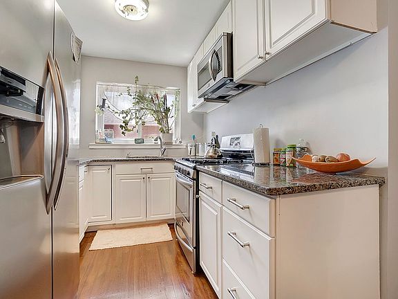 3rd image of 1342 E 58th St