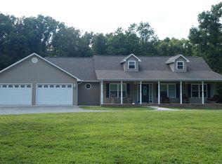 1122 Franklin Loop, Clarkrange, TN 38553