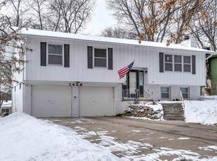 1426 S 163rd St, Omaha, NE 68130