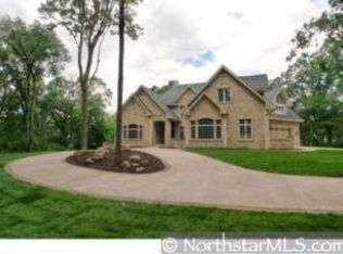 2209 Paris Ave N, West Lakeland, MN 55082