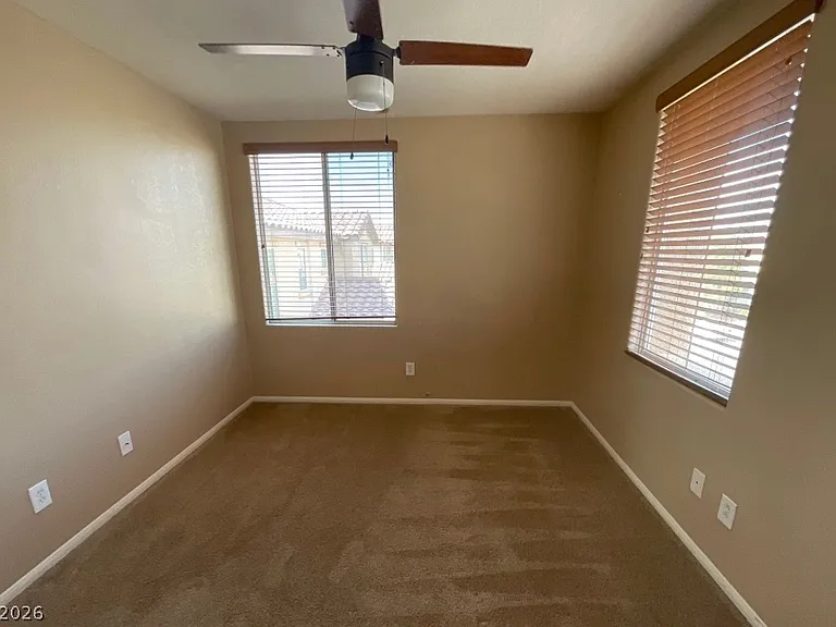 10841 Paradise Rd — Photo 22