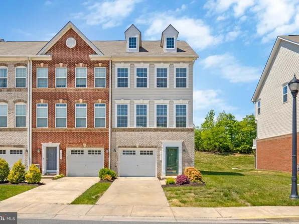 3613 Gentle Breeze Dr, Upper Marlboro, MD 20772