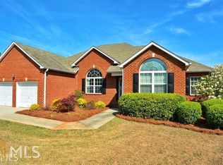 106 Chestnut Ln, Carrollton, GA 30116