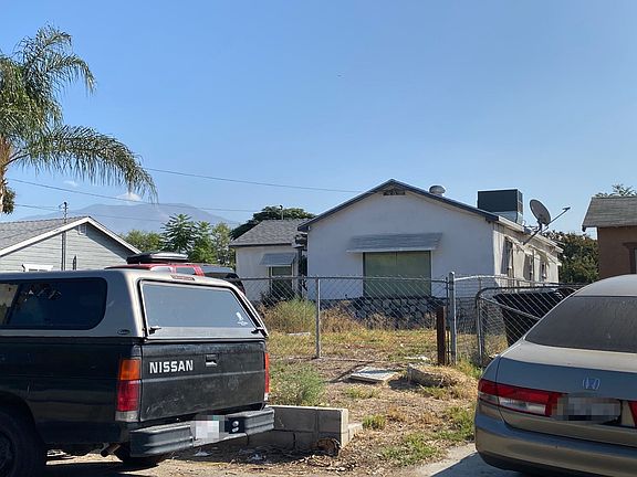 2nd image of 7379 Lynwood Way