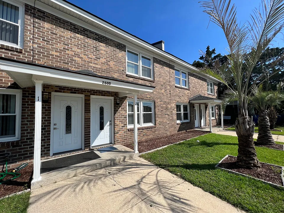 2605 Sand Dunes Dr #1-4