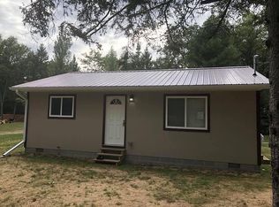 904 Adams Dr, Mio, MI 48647