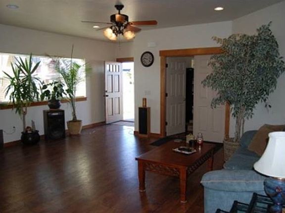 2nd image of 368 Kimball Ave APT A