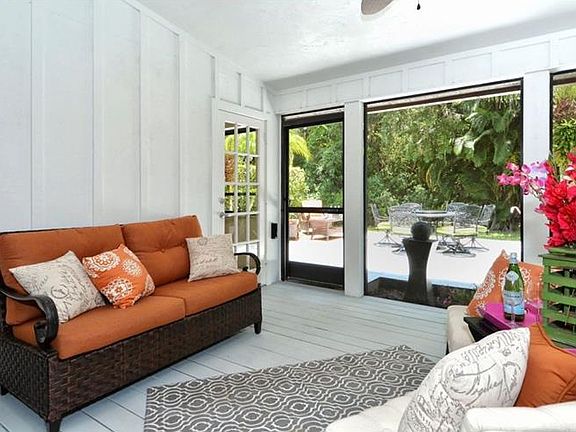 3rd image of 5607 Doral Dr