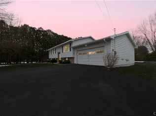 8250 Bielby Rd, Rome, NY 13440