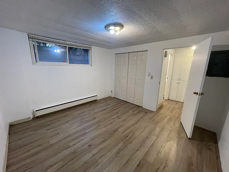 5410 Ivanhoe Pl NE #1 — Photo 6