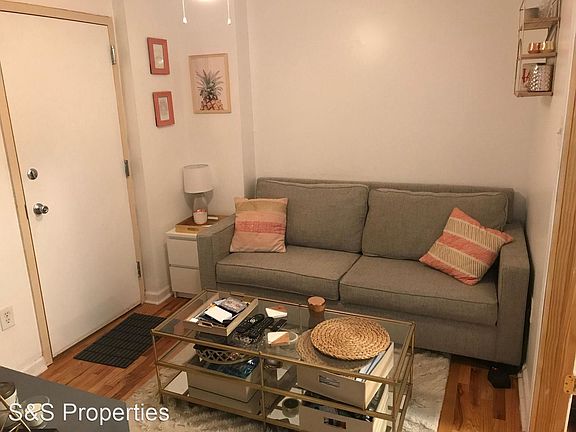 5th image of 320 S 12th St #9952662