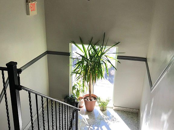3rd image of 401 Commonwealth Ave #32B
