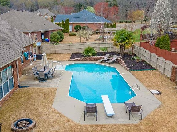 4th image of 2807 Callodon Pl SE
