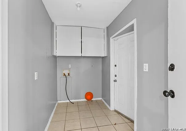 5035 Village Crst — Photo 14