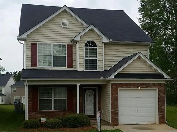 11208 Aliyah Dr, Hampton, GA 30228