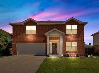 520 Del Mar Dr, Ponder, TX 76259