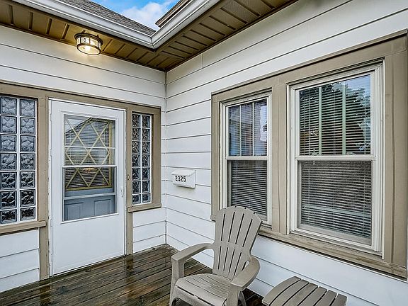 4th image of 2325 S 59th St #2325A