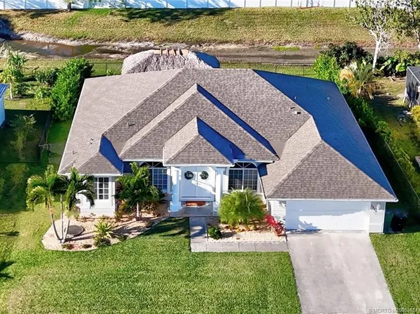 2449 SW Angus Ave, Port Saint Lucie, FL 34953