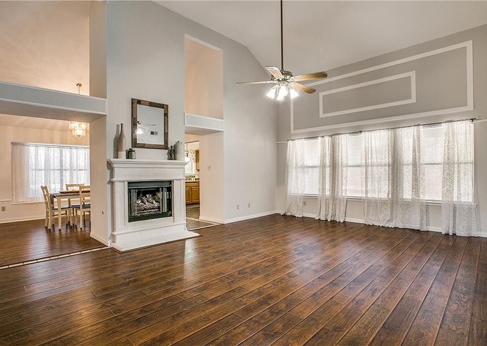 1st image of 801 Autumn Hill Dr