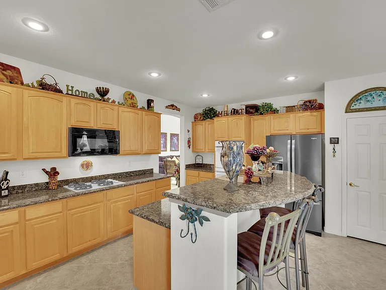 875 Chaste Ct — Photo 16