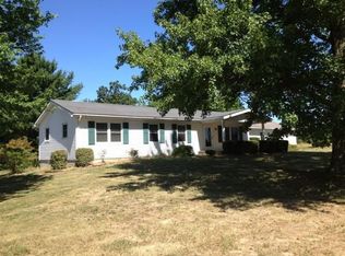 13196 City Lake Rd, Coulterville, IL 62237