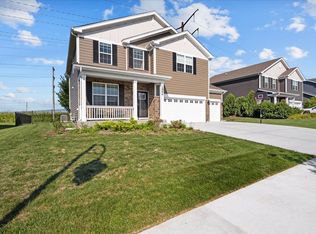 1944 Moran Dr, Shorewood, IL