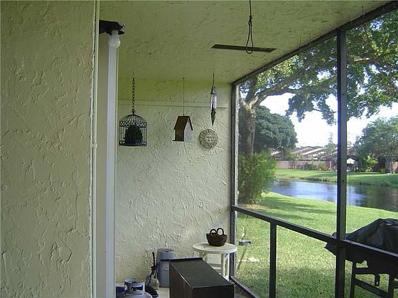 4th image of 7936 NW 10th St