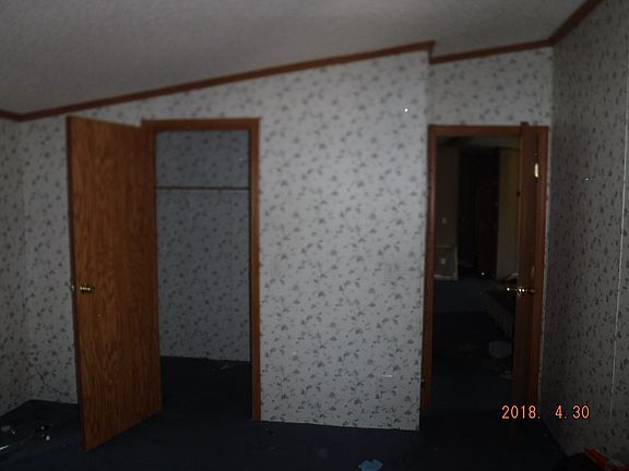 5th image of 450 Township Highway 43