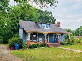 451 S Church St, Forest City, NC 28043