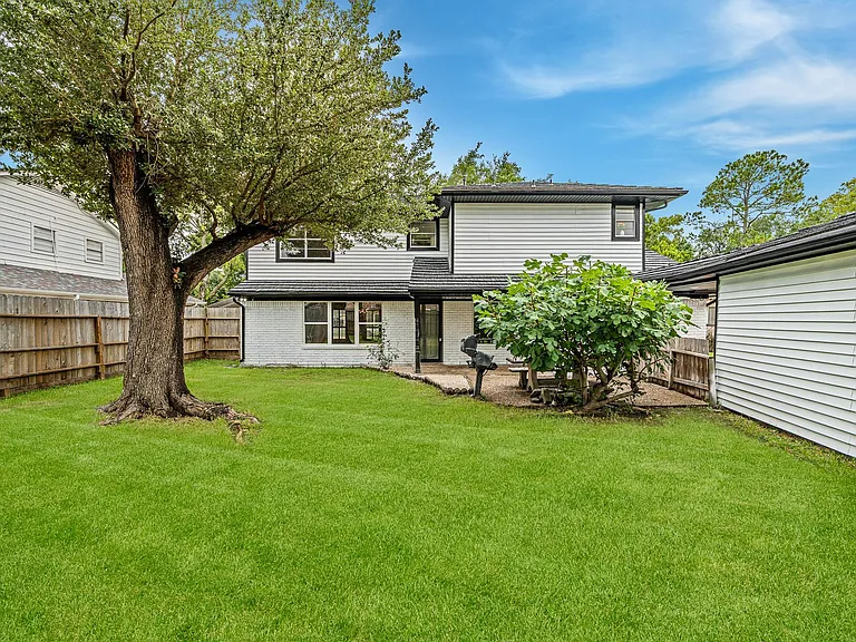 10622 Inwood Dr — Photo 42