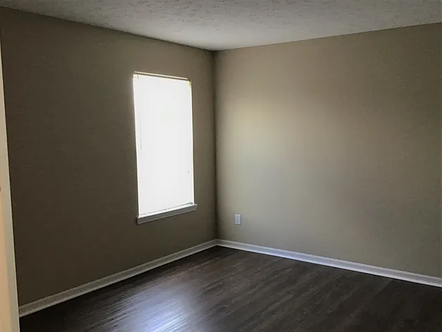14077 Wheeling Ct — Photo 10