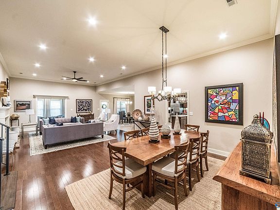 5th image of 7308 Destiny Dr SE