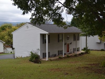 2011 Plum St, Salem, VA, 24153